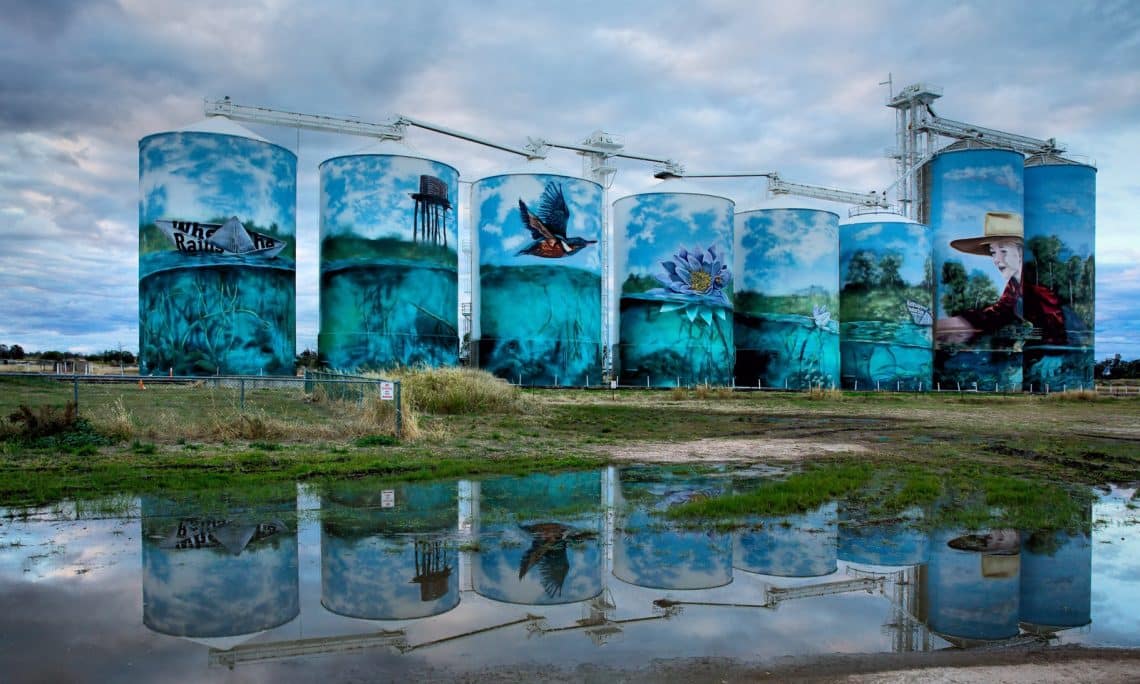 Des silos à grains transformés en oeuvre d'art