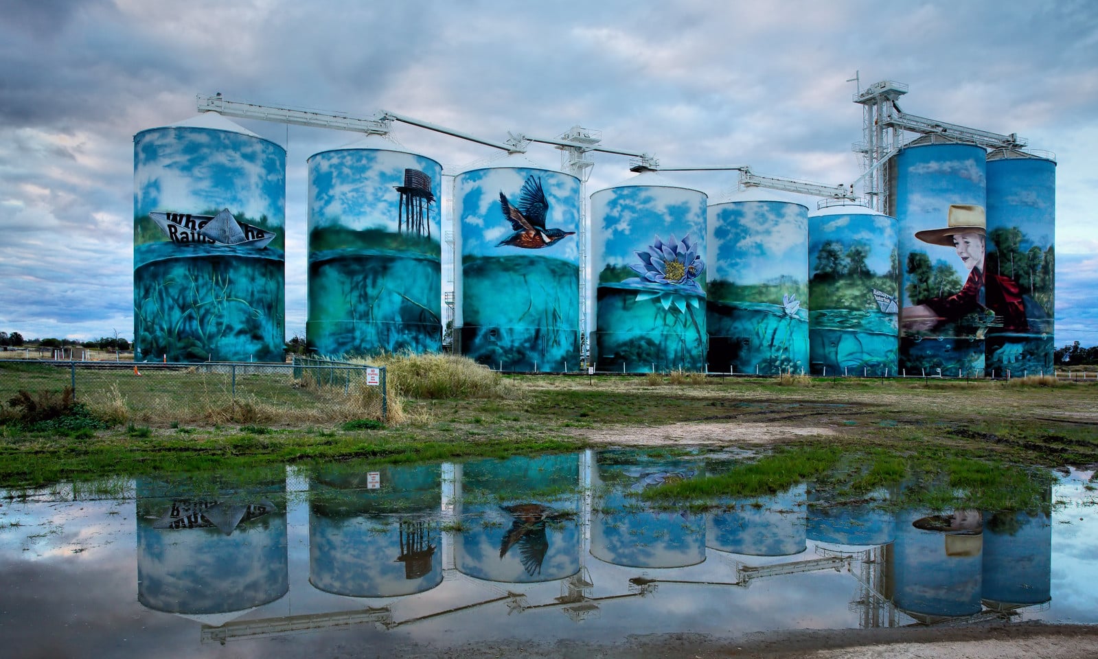 Des silos à grains transformés en oeuvre d'art