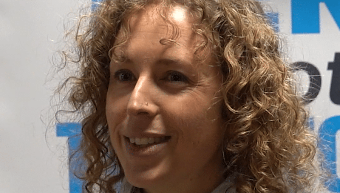 Émilie Mauroy La Momo Humour punk avermes